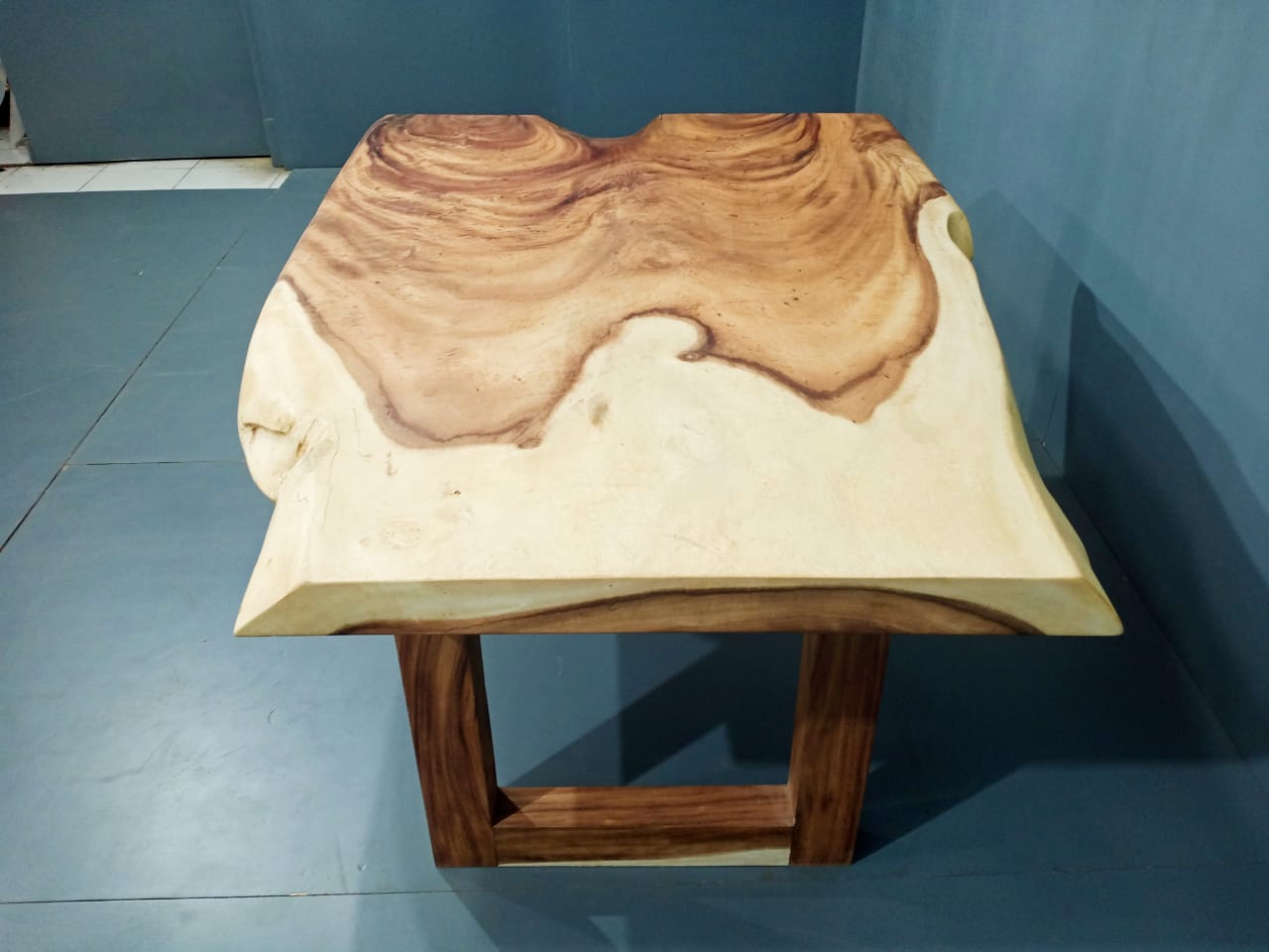 160cm Live Edge Wooden Dining Table