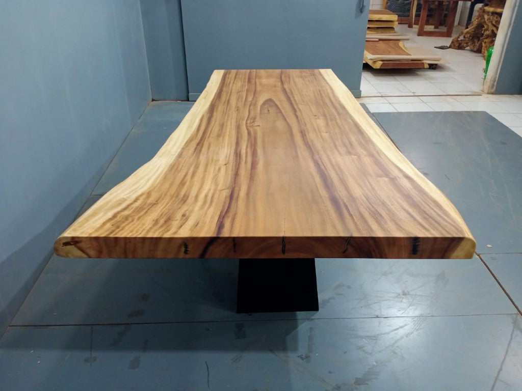 The 200cm x 125cm Live Edge Butterfly Leg Dining Table