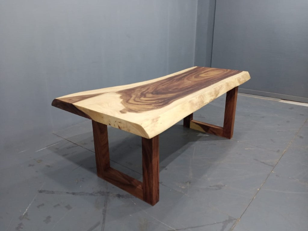 The 200cm x 100cm Live Edge Dining Table
