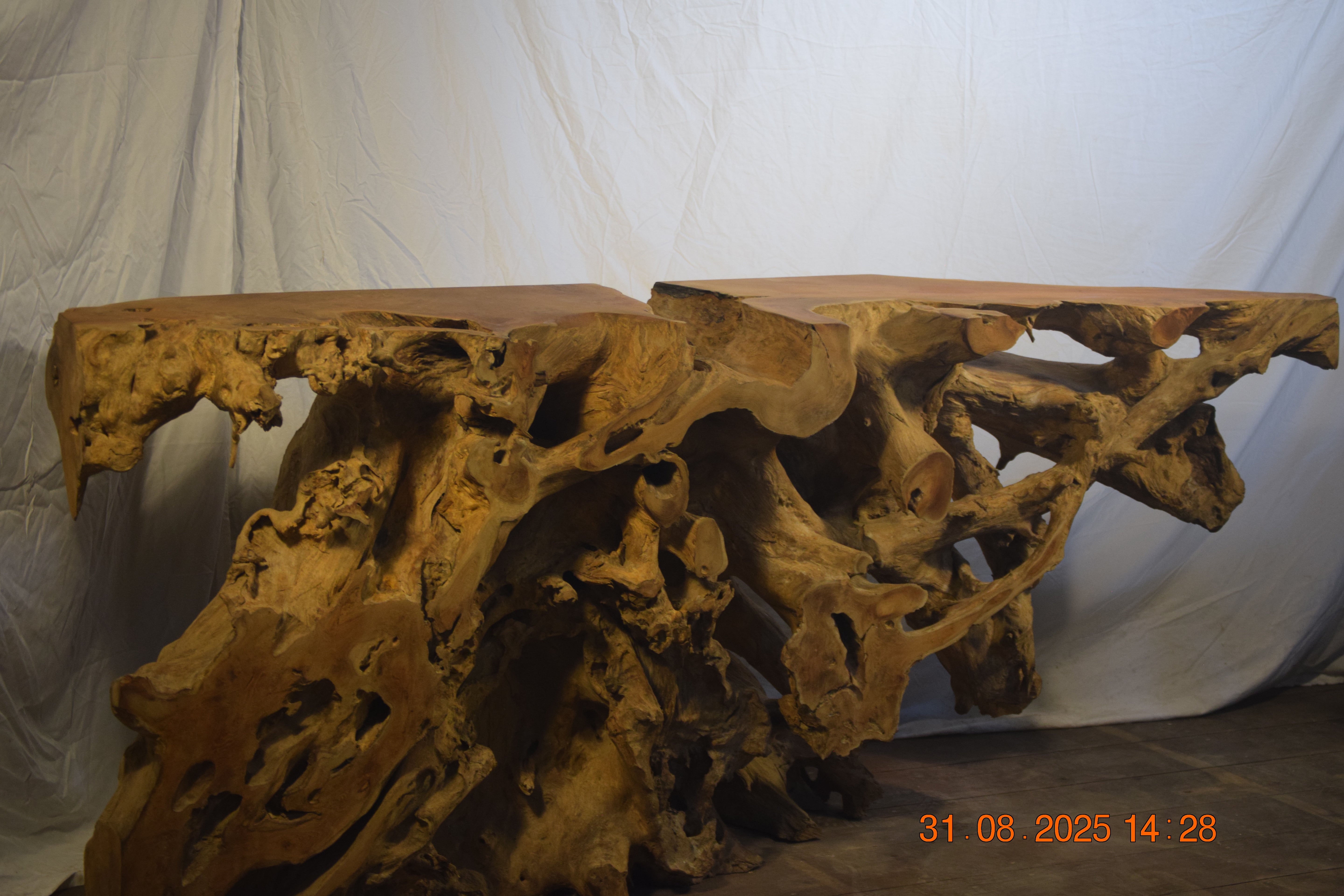 Unique Live Edge root Table