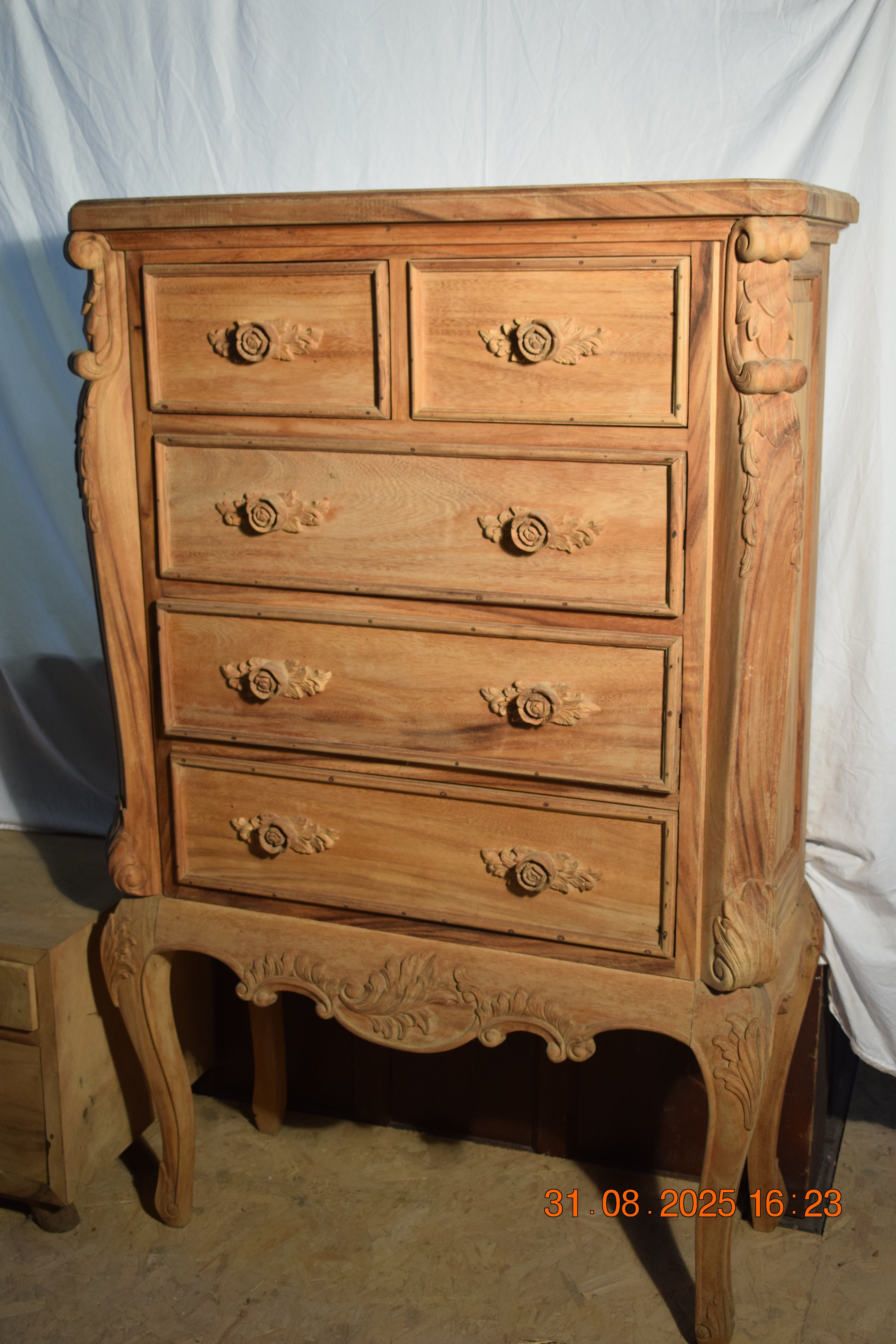 Chest of Drawers
